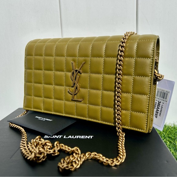 SAINT LAURENT CASSANDRE LARGE WALLET ON CHAIN QUILTED LEATHER GREEN GOLD NEW! - Picture 4 of 16